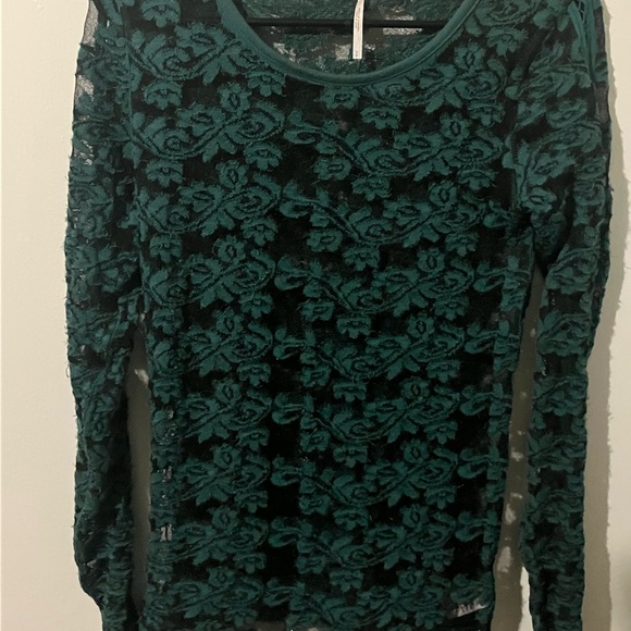 We The Free shiner lace emerald green top - Picture 5 of 7